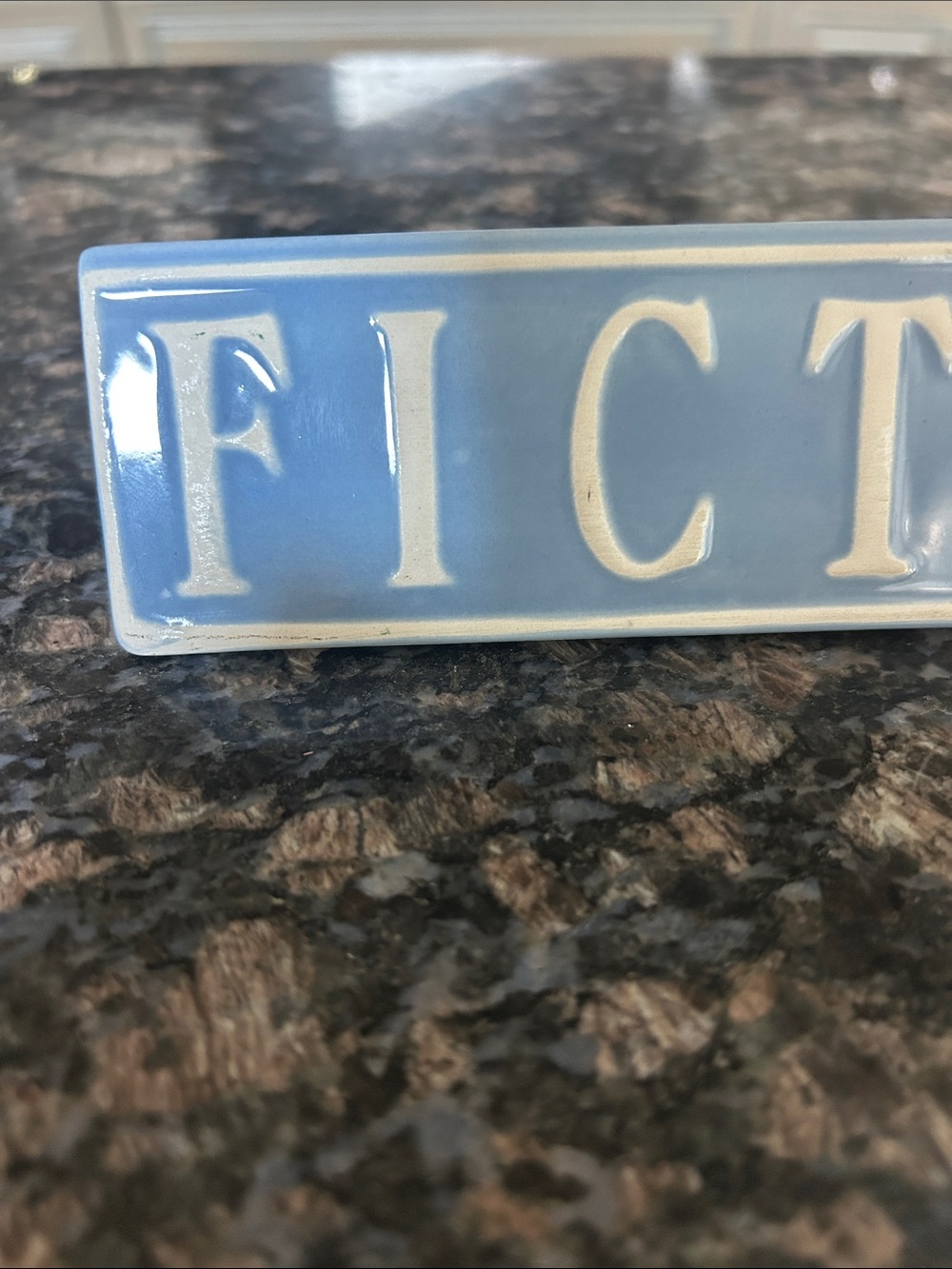 ASHLAND 8.5" FICTION AVE TABLETOP DECOR NWT - Picture 2 of 6